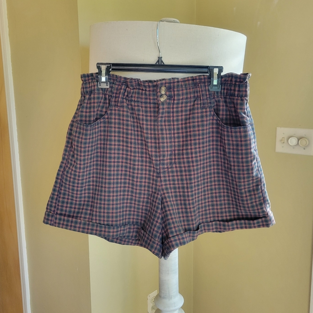 American Eagle Plaid Paperbag Waist Shorts